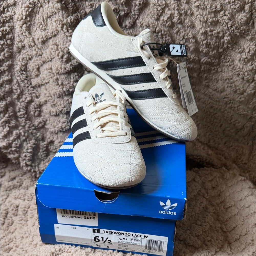 Adidas Women’s Taekwondo Lace Shoes in White and Black